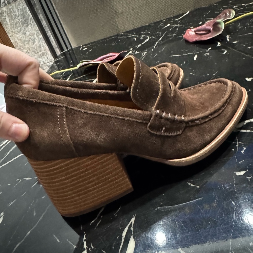 Kork Ease suede loafer block heel 9 Modeste Penny Loafer Pump - Picture 7 of 9
